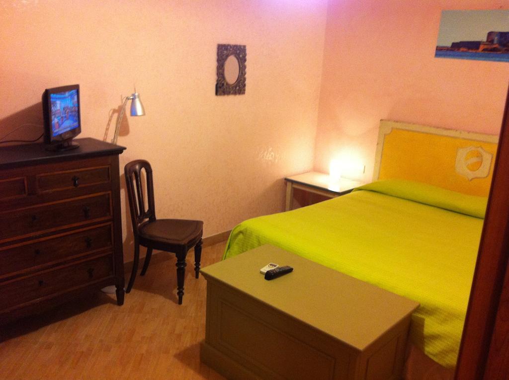 B&B Il Rais تراباني الغرفة الصورة